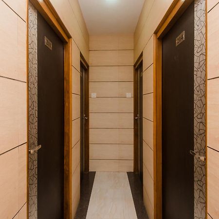 Hotel O Kamal Bombaj Exteriér fotografie