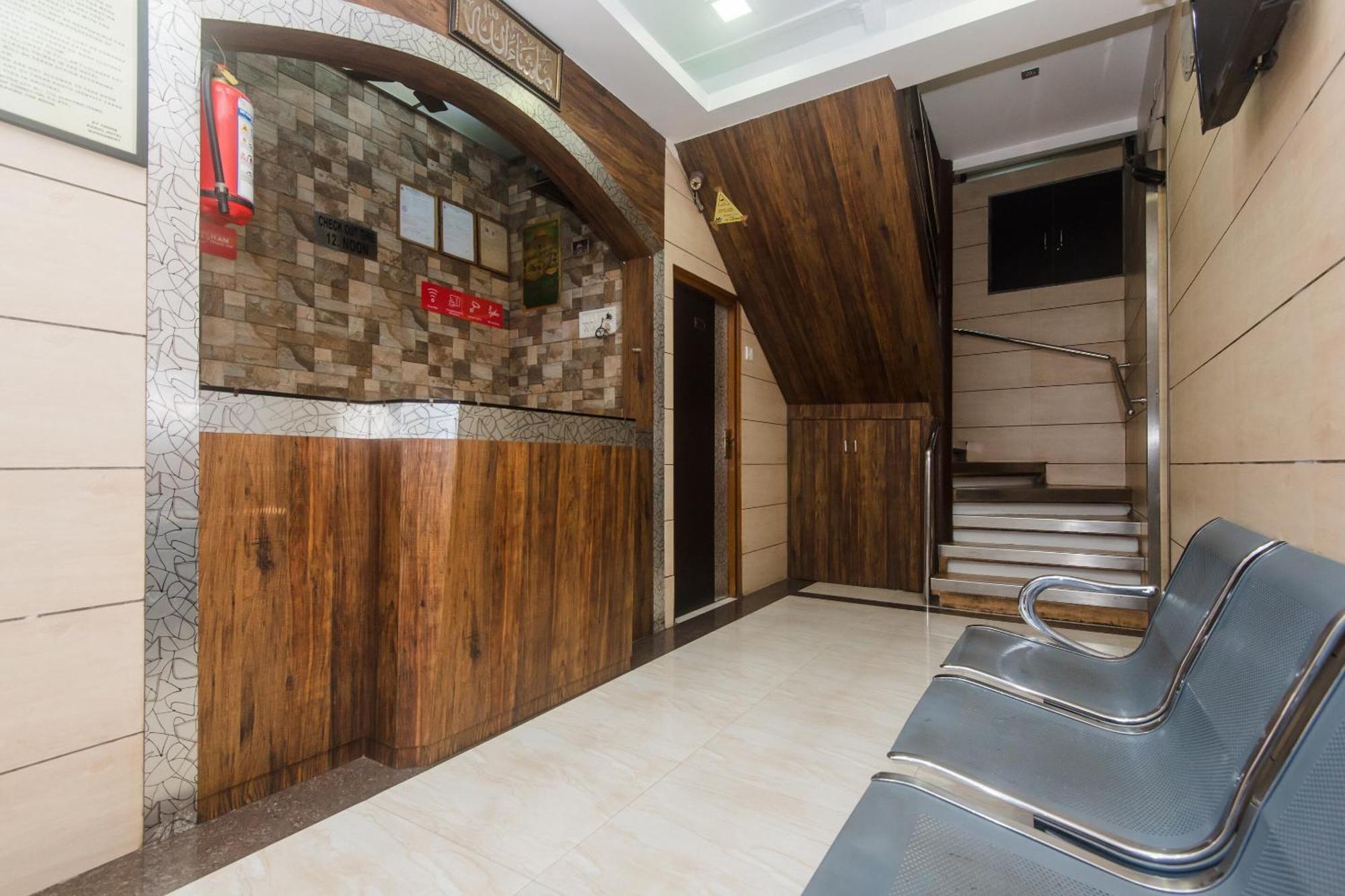 Hotel O Kamal Bombaj Exteriér fotografie